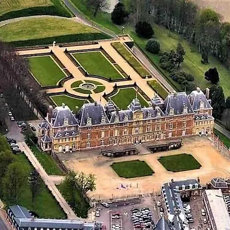 Maison Avec Jardin Holiday home *